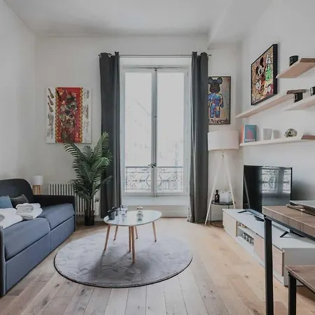 Modern - Place Bastille Canal St Martin * Parigi